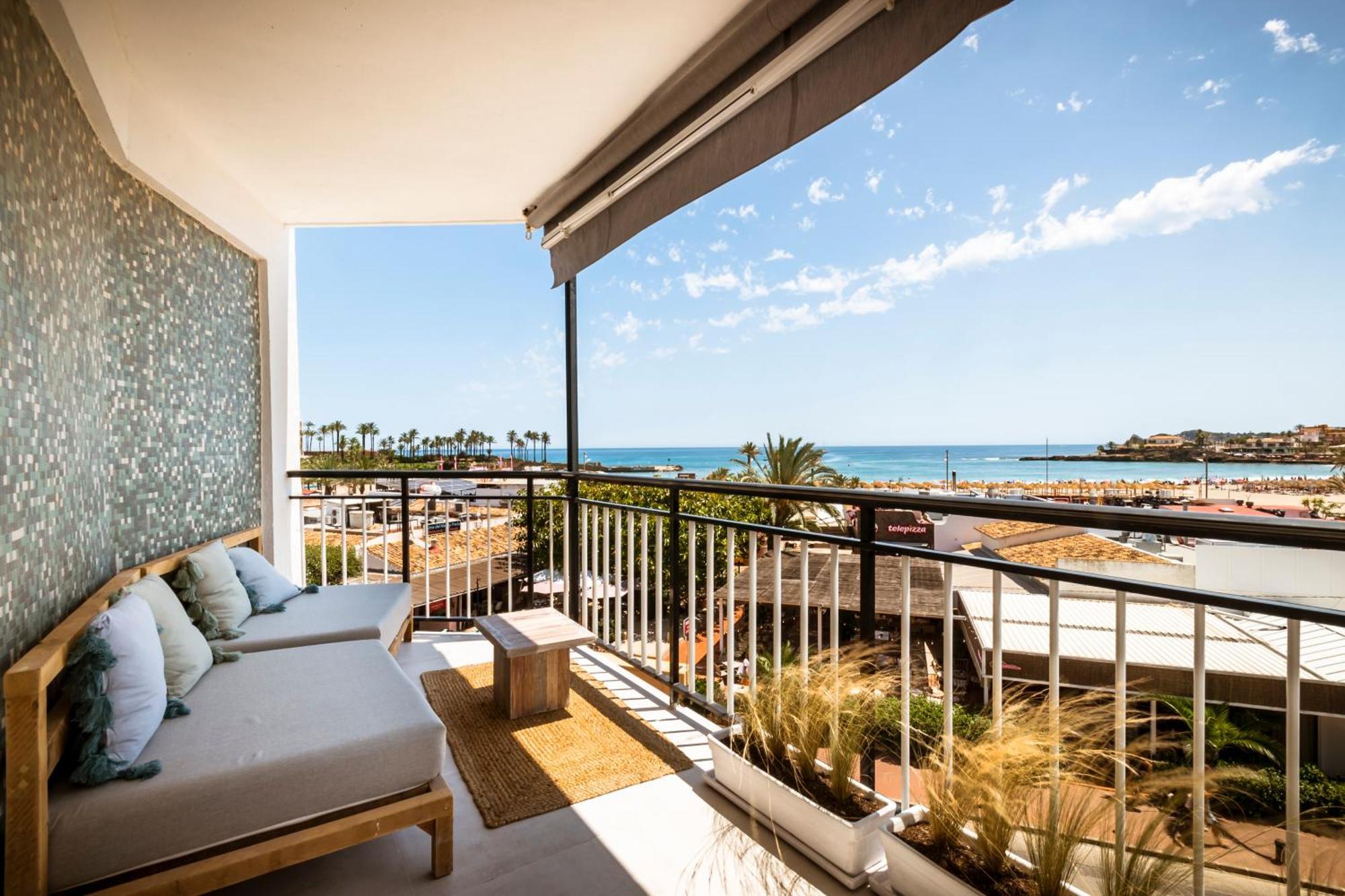 K-Moon Apartment By Nuka Homes Platja de Larenal Екстер'єр фото